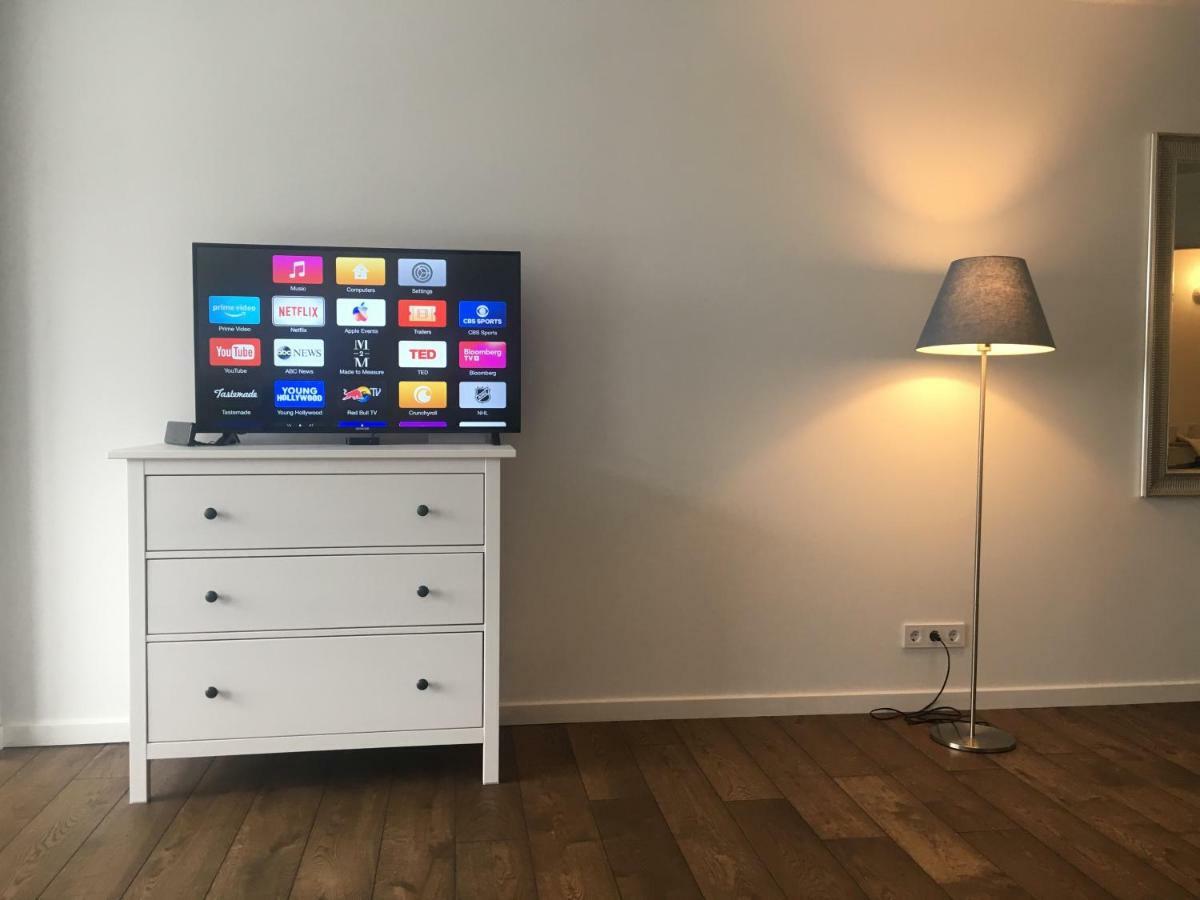 Five Star Downtown Apartment Vilnius Ngoại thất bức ảnh