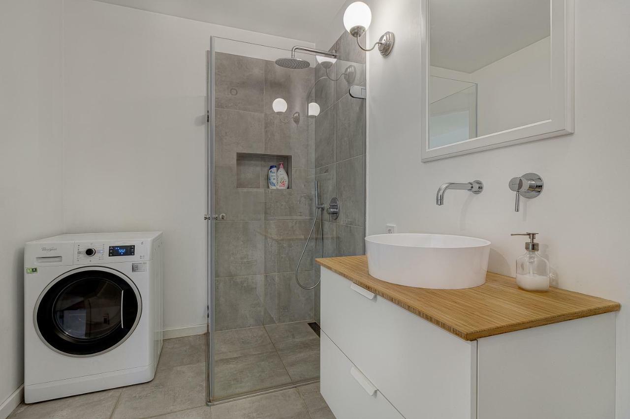 Five Star Downtown Apartment Vilnius Ngoại thất bức ảnh